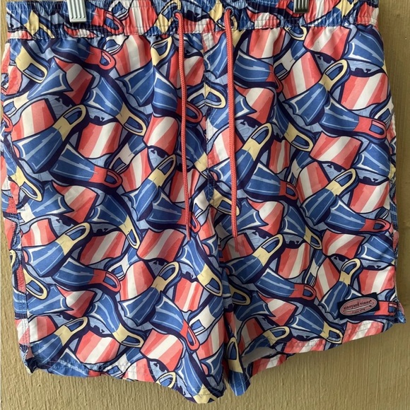 Vineyard Vines Linear Tropics Chappy Trunks Mens Medium Pink Blue Swim Shorts - Picture 4 of 9